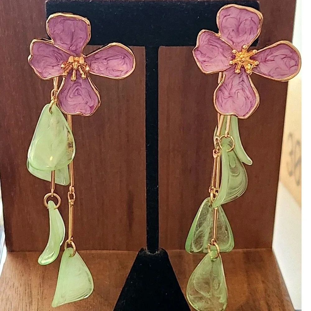 Purple Flower Green Marbled Petal‎ Dangle Drop Earrings Gold Tone Botanical